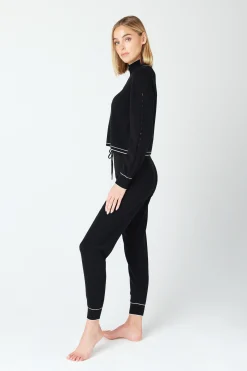 Alice Jogger